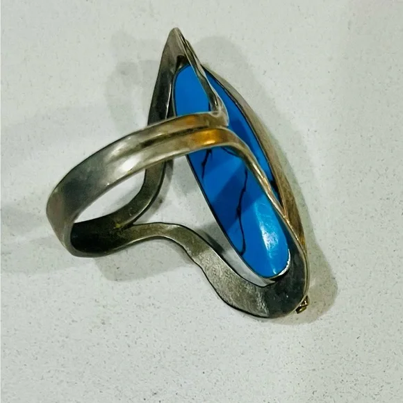 RARE VTG Reversible Artisan Ring, Tibetan Silver,Dual Turquoise Cabochons, Sz 9 - Picture 9 of 11